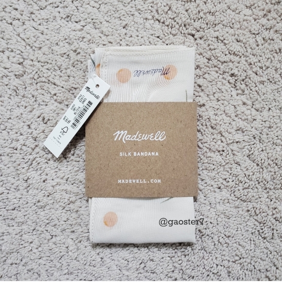 Madewell Silk Bandana - Picture 3 of 7